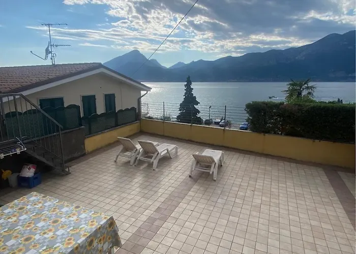 Διαμέρισμα Terrazza Sul Brenzone sul Garda